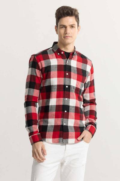 Snitch Men Checkered Casual Multicolor Shirt