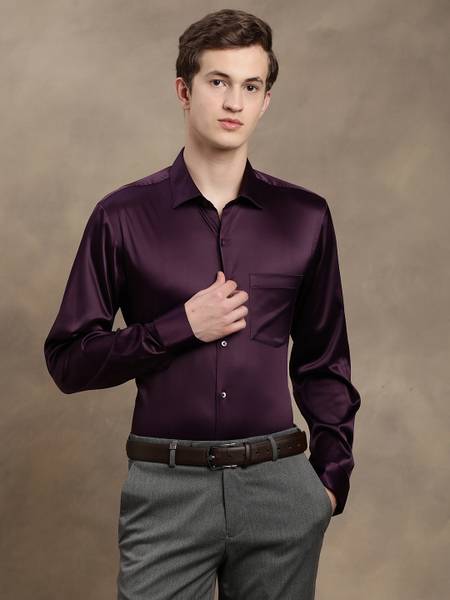 TURTLE Men Solid Party Purple Shirt