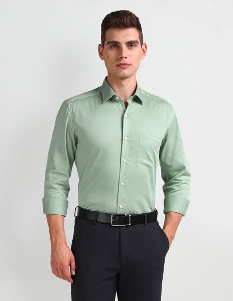 ARROW Men Solid Formal Green Shirt