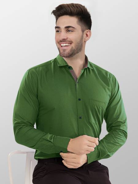 VTEXX Men Solid Formal Dark Green Shirt