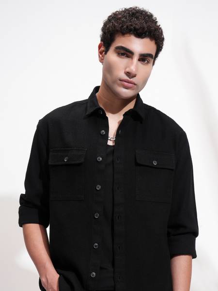 HIGHLANDER Men Solid Casual Black Shirt