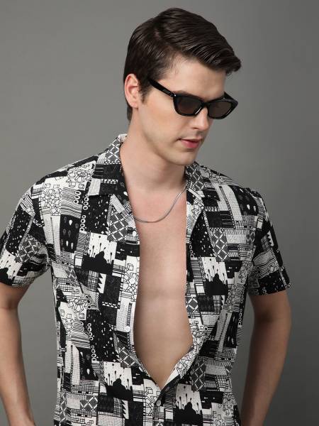 Voroxy Men Printed Casual Black Shirt