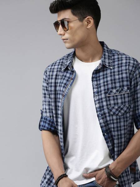 Roadster Men Checkered Casual Blue Shirt