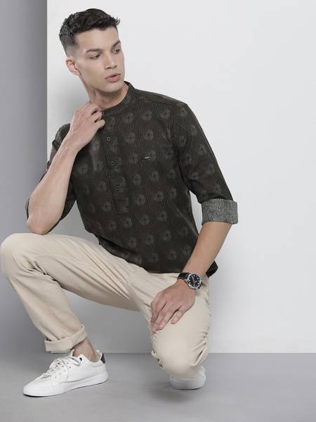 The Indian Garage Co. Men Printed Casual Brown Shirt