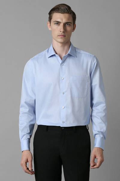 LOUIS PHILIPPE Men Solid Formal Blue Shirt