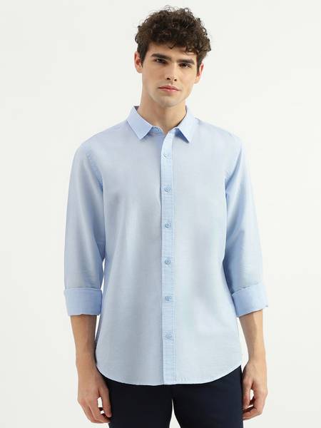 United Colors of Benetton Men Solid Casual Light Blue Shirt