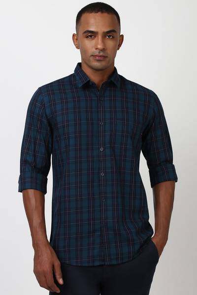 PETER ENGLAND Men Checkered Casual Blue Shirt Price History