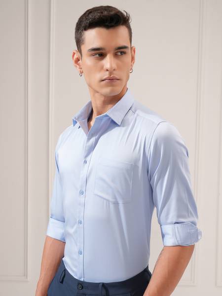 HIGHLANDER Men Solid Formal Light Blue Shirt