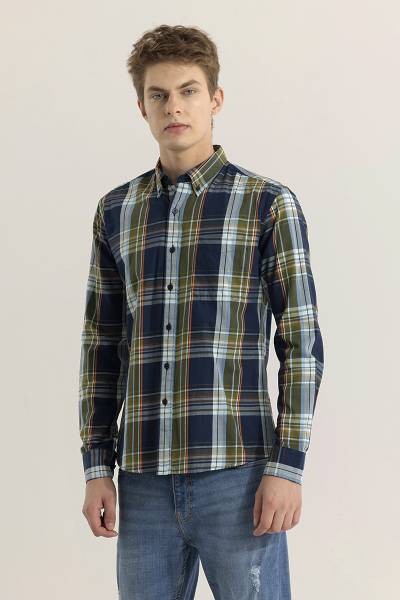 Snitch Men Checkered Casual Multicolor Shirt