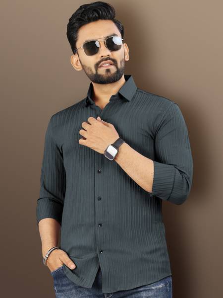 VeBNoR Men Self Design Casual Grey Shirt