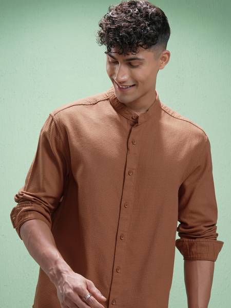 HIGHLANDER Men Self Design Casual Brown Shirt