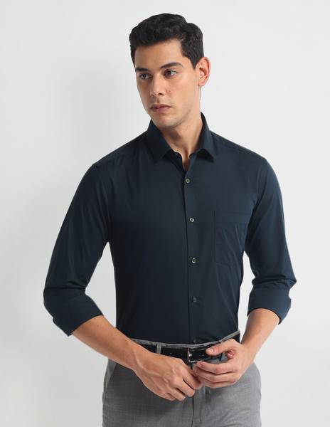 ARROW Men Solid Formal Blue Shirt