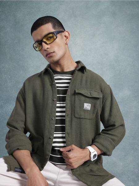 Roadster Men Solid Casual Green Shirt