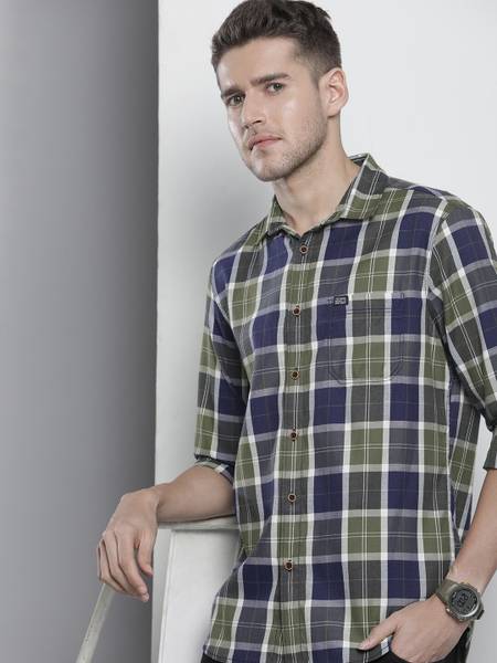 The Indian Garage Co. Men Checkered Casual Dark Blue Shirt