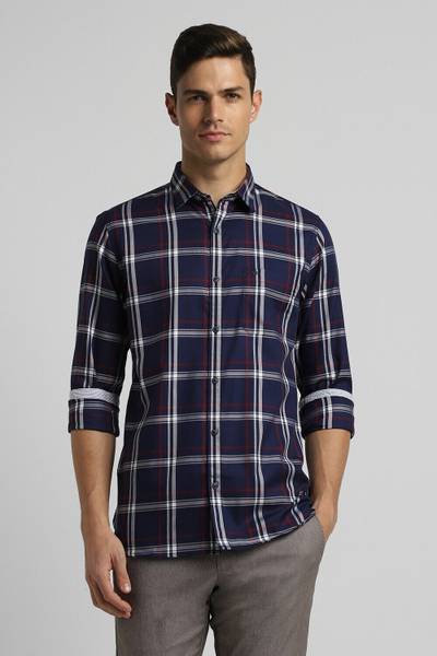 PETER ENGLAND Men Checkered Casual Dark Blue Shirt