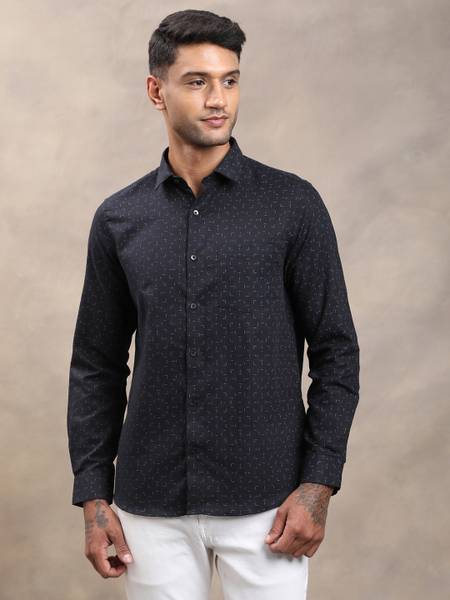 TURTLE Men Printed Formal Black Shirt