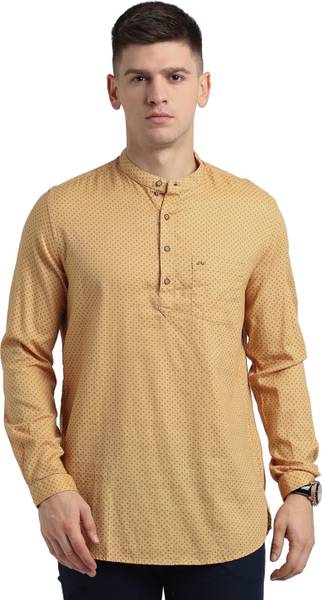 TURTLE Men Solid Casual Yellow Shirt