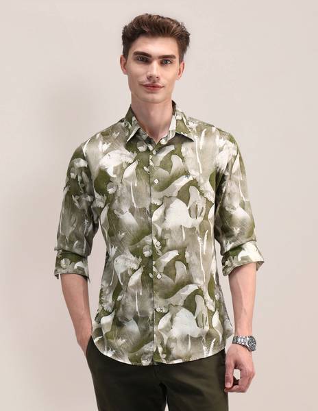 U.S. POLO ASSN. Men Floral Print Casual Green Shirt