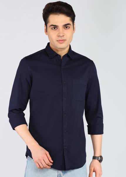 PETER ENGLAND Men Solid Casual Blue Shirt