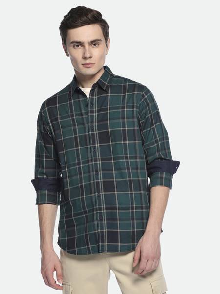 Dennis Lingo Men Checkered Casual Green Shirt