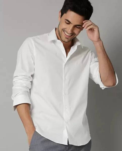 UWR Men Solid Casual White Shirt