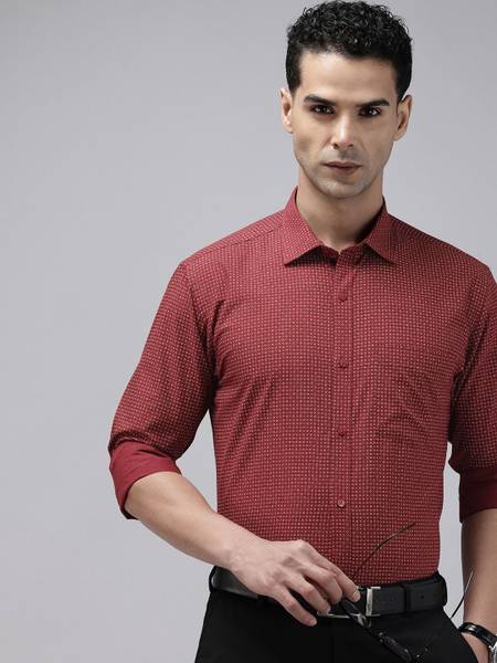 PARK AVENUE Men Printed Formal Maroon Shirt