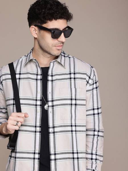 Roadster Men Checkered Casual Beige Shirt