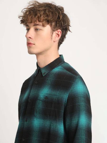 THE BEAR HOUSE Men Checkered Casual Blue Shirt