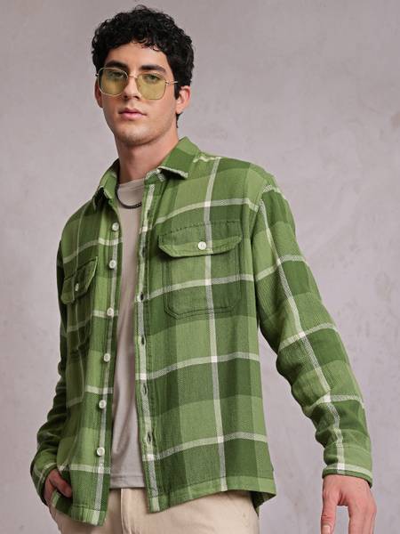 LOCOMOTIVE Men Checkered Casual Green Shirt