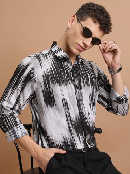 HIGHLANDER Men Printed Casual Black Shirt
