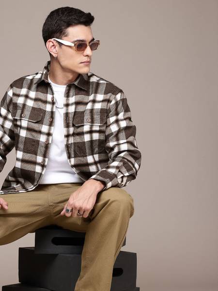 Roadster Men Checkered Casual Brown Shirt