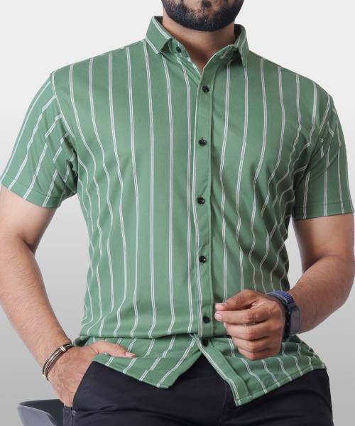 VeBNoR Men Printed Casual Light Green Shirt