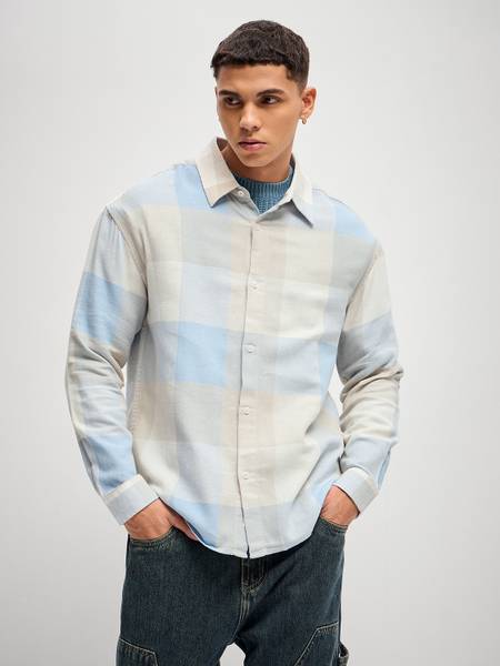 THE BEAR HOUSE Men Checkered Casual Blue Shirt