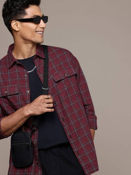 WROGN Men Checkered Casual Maroon Shirt