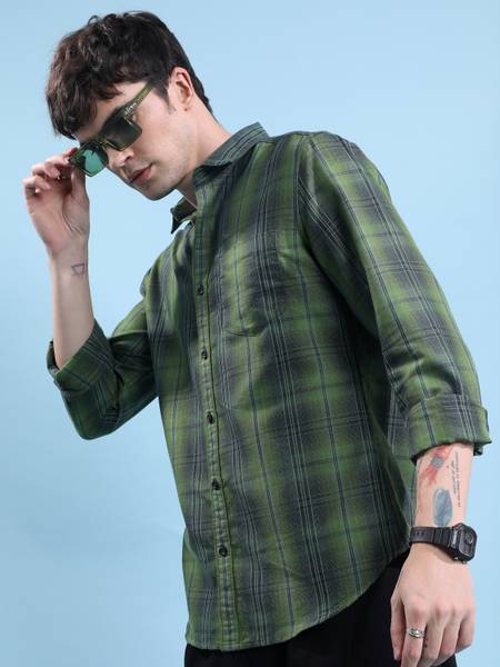 HIGHLANDER Men Checkered Casual Dark Green, Black Shirt