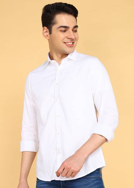 KILLER Men Solid Casual White Shirt