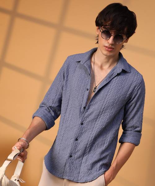 CAMPUS SUTRA Men Solid Casual Purple Shirt
