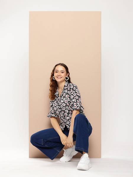 encore by INVICTUS Women Printed Casual Black Shirt