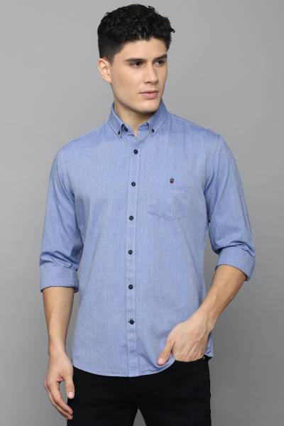 LOUIS PHILIPPE Men Solid Casual Blue Shirt