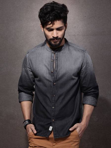 Roadster Men Solid Casual Black Shirt