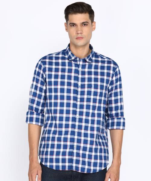 INDIAN TERRAIN Men Checkered Casual Blue Shirt