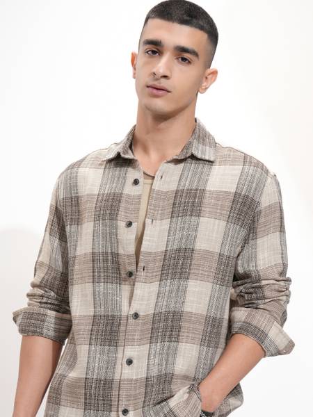 HIGHLANDER Men Checkered Casual Green Shirt