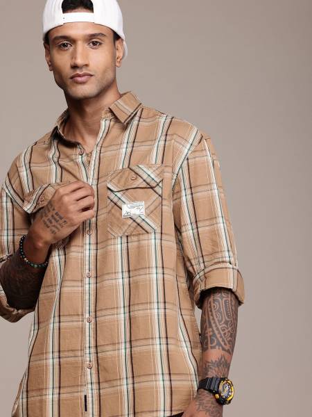 Roadster Men Checkered Casual Brown Shirt