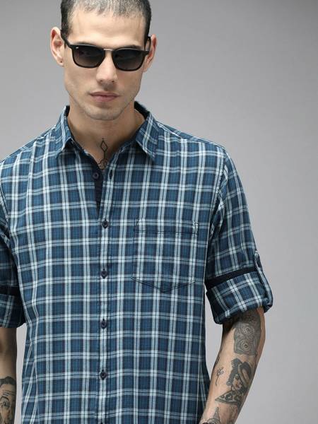 Roadster Men Checkered Casual Blue Shirt