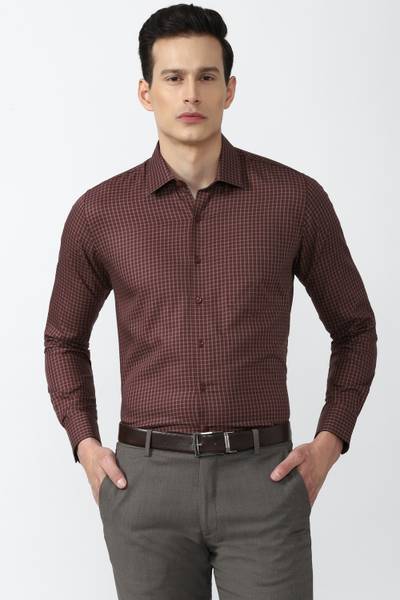 VAN HEUSEN Men Checkered Formal Brown Shirt