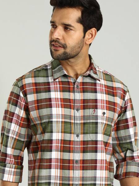 INDIAN TERRAIN Men Checkered Casual Green Shirt