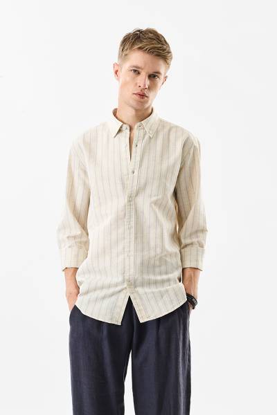Snitch Men Striped Casual Cream Shirt