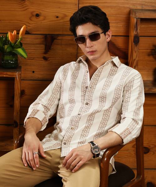 CAMPUS SUTRA Men Geometric Print Casual Beige, Brown Shirt