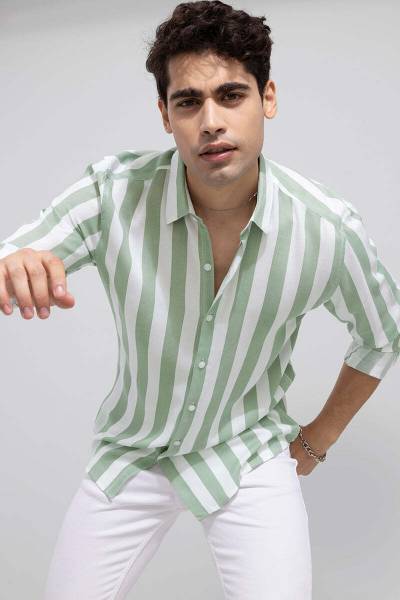 Surhi Men Striped Casual Light Green, White Shirt