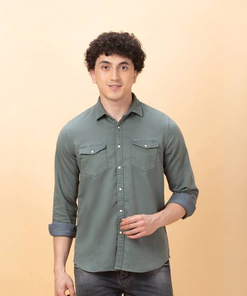 BEING HUMAN Men Solid Casual Green Shirt